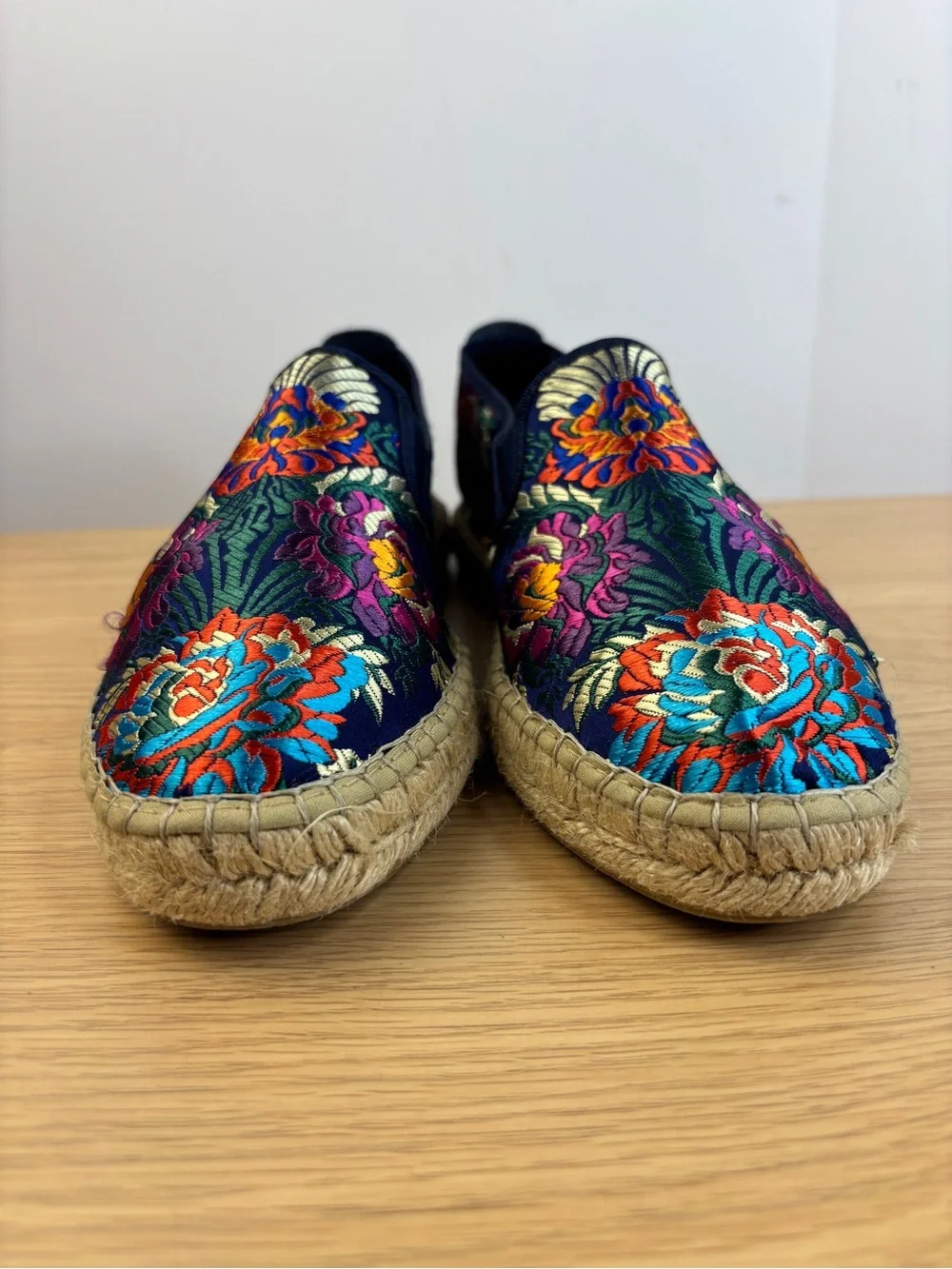 Fabiolas Floral Embroidered Flat Espadrilles Woman’s 40/US 9.5 Spain